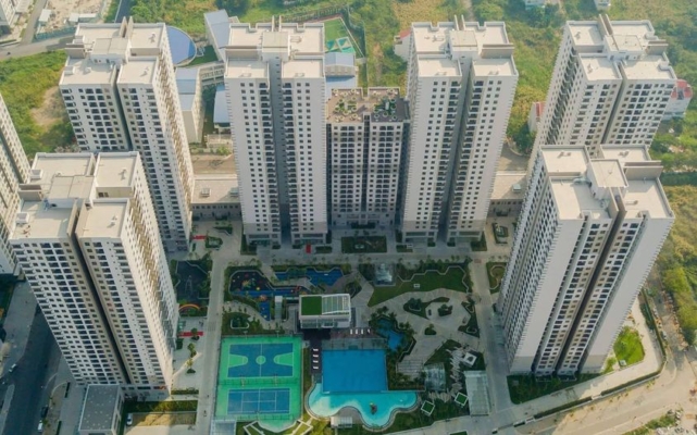 Cần bán căn hộ Saigon South Residences - Phú Mỹ Hưng
DT 104m2 3PN 2WC - Nhà Thô ...